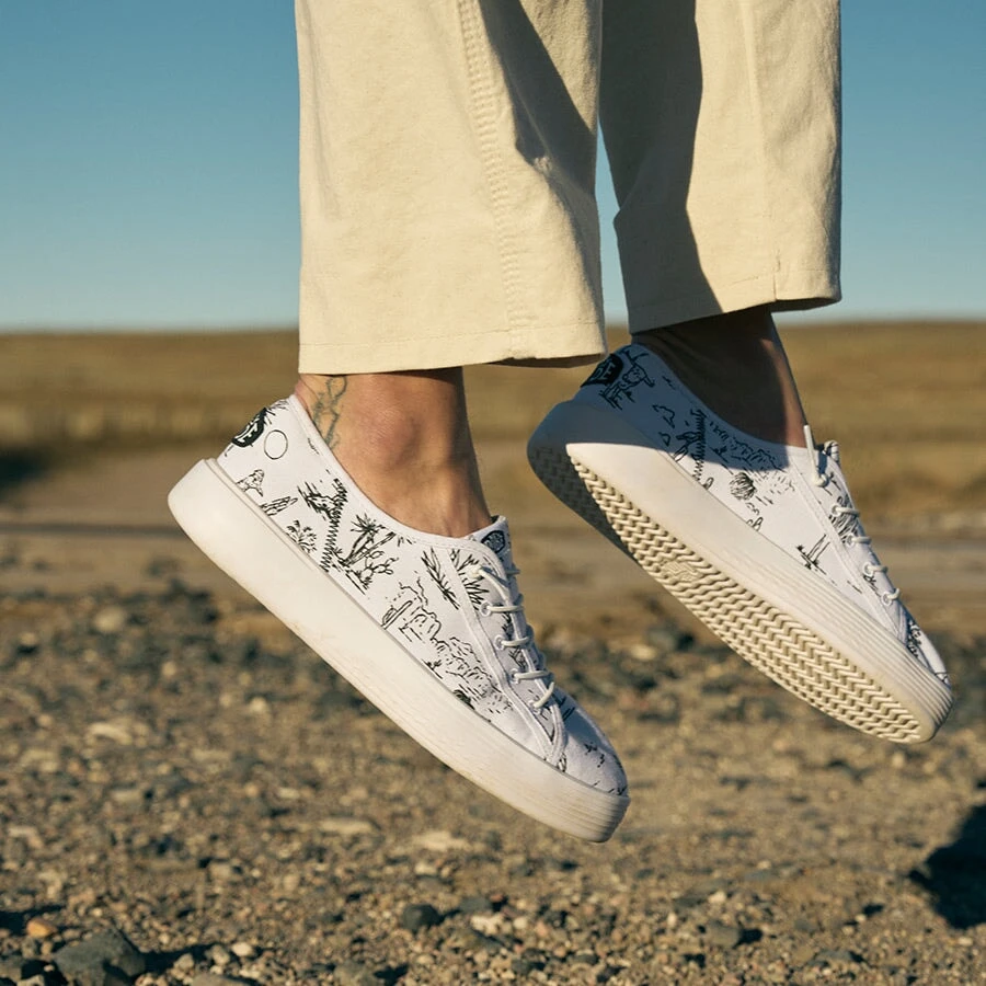 Cody Desert - White And Black 2 Cody Desert - White And Black - Image 2